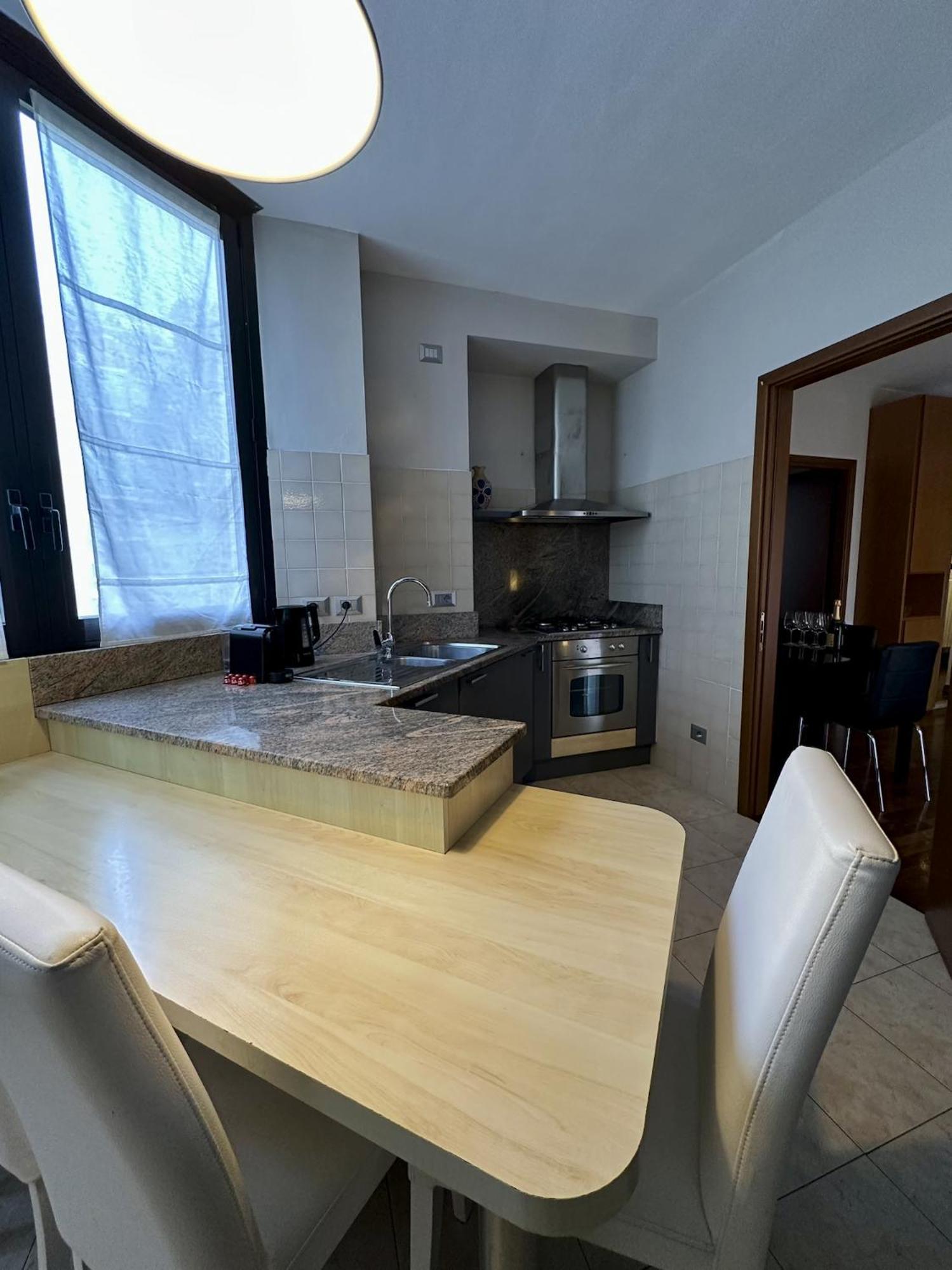 King Apartment Milano Bocconi Dış mekan fotoğraf